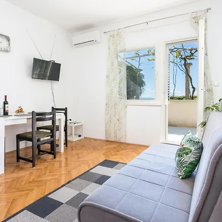 Apartments By The Sea Kastel Stafilic, Kastela - 21145 Exterior photo