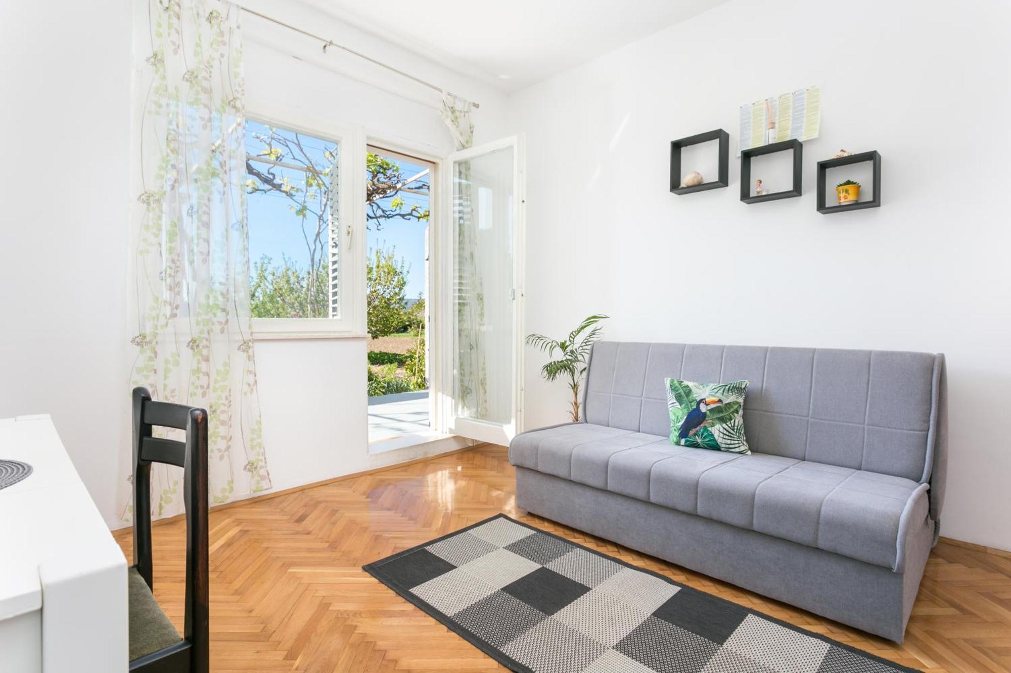 Apartment By The Sea Kastel Stafilic, - 21145 *